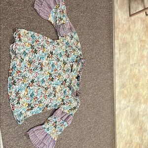 Floral Patterned Blouse with Bell Sleeves